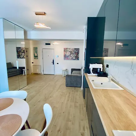 Apartament Onix Infinity Pool & 128 3*