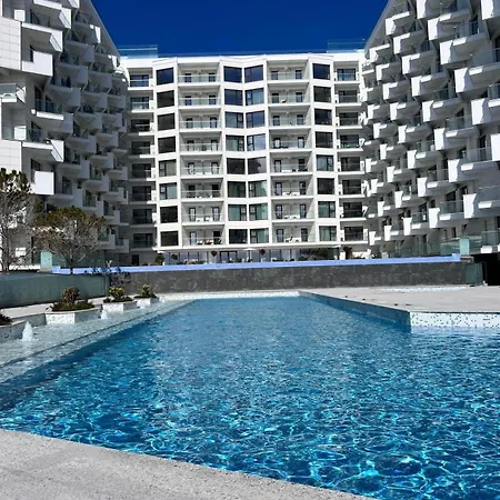 Onix Infinity Pool & 128 3* Năvodari
