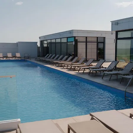 Onix Infinity Pool & 128 Apartament Năvodari